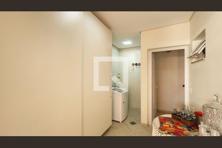 Lavanderia de casa de condomínio à venda com 5 quartos, 430m² em Jardim Samambaia, Jundiaí