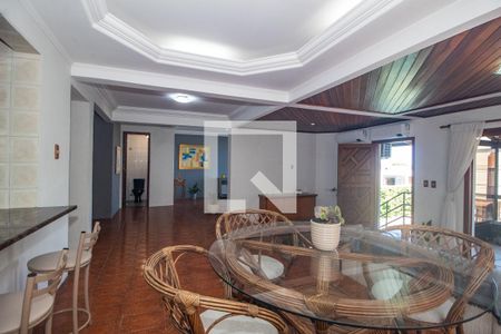 Sala de casa de condomínio para alugar com 3 quartos, 350m² em Nonoai, Porto Alegre