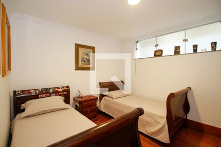 Quarto 1 de casa para alugar com 3 quartos, 180m² em Vila Madalena, São Paulo