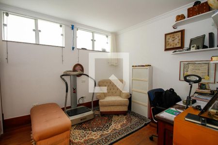 Quarto 2 de casa para alugar com 3 quartos, 180m² em Vila Madalena, São Paulo