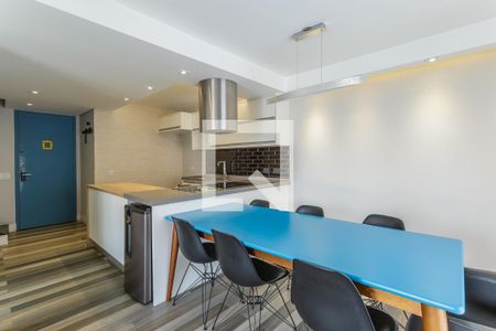 Sala de apartamento à venda com 2 quartos, 80m² em Vila Nova Conceição, São Paulo