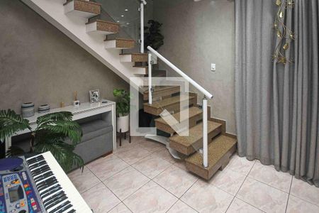 Sala de casa à venda com 3 quartos, 400m² em Jardim Vila Formosa, São Paulo