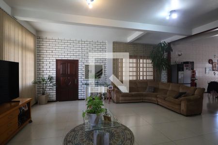 Sala 1 de casa à venda com 4 quartos, 345m² em São José, Canoas