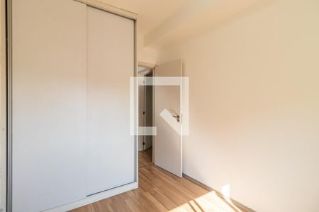 Quarto 1 de apartamento à venda com 2 quartos, 68m² em Jardim Tupanci, Barueri