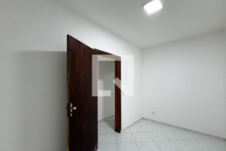 Quarto 1 de casa para alugar com 2 quartos, 156m² em Ferrazópolis, São Bernardo do Campo