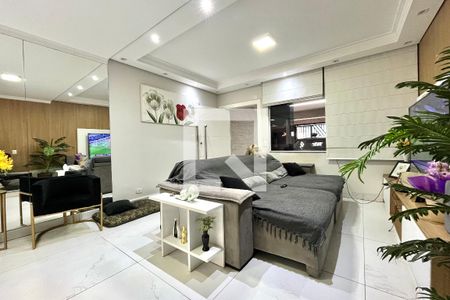Sala de casa à venda com 3 quartos, 150m² em Jardim Floresta, São Paulo