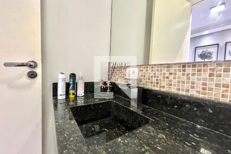 Lavabo de casa à venda com 3 quartos, 150m² em Jardim Floresta, São Paulo