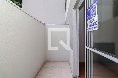 Varanda de kitnet/studio para alugar com 1 quarto, 24m² em Itaquera, São Paulo