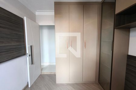 Quarto 2 de apartamento para alugar com 2 quartos, 56m² em Vila Progresso, Campinas