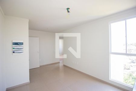 Sala de apartamento à venda com 2 quartos, 96m² em Cabral, Contagem