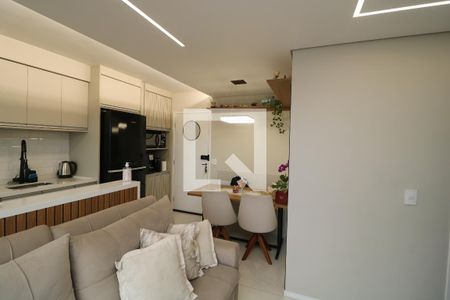 Sala de apartamento à venda com 2 quartos, 42m² em Sítio da Figueira, São Paulo