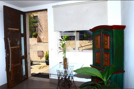 Sala 1 de casa à venda com 6 quartos, 510m² em Renascença, Belo Horizonte