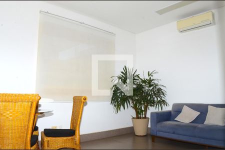 Quarto 3 de casa à venda com 6 quartos, 510m² em Renascença, Belo Horizonte