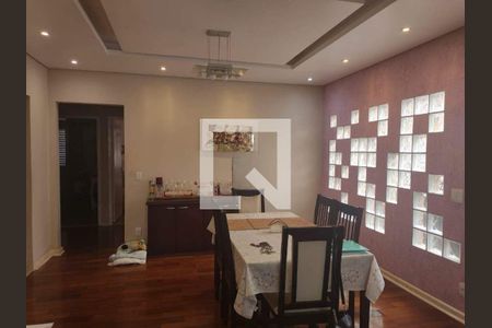 Casa à venda com 3 quartos, 260m² em Parque São Quirino, Campinas