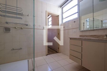 Suíte - Banheiro de apartamento à venda com 3 quartos, 209m² em Jardins, São Paulo