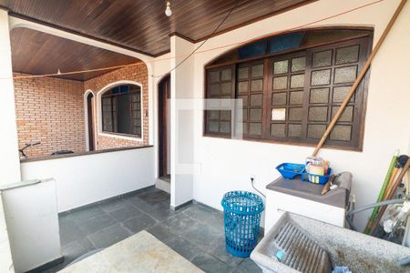 Lavanderia de casa para alugar com 3 quartos, 210m² em Vila Guarani (zona Sul), São Paulo