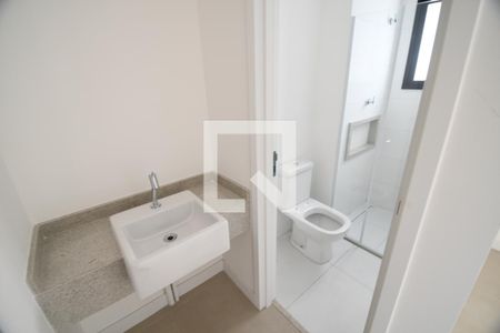 Banheiro de kitnet/studio à venda com 1 quarto, 46m² em Centro, Campinas