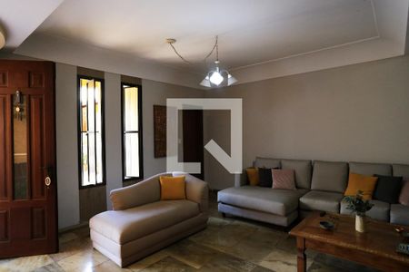 Sala de casa à venda com 4 quartos, 456m² em Cachoeirinha, Belo Horizonte
