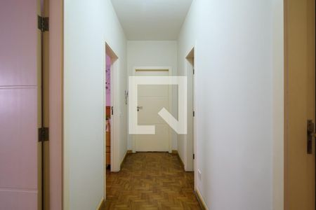 Corredor de apartamento à venda com 3 quartos, 299m² em Higienópolis, São Paulo