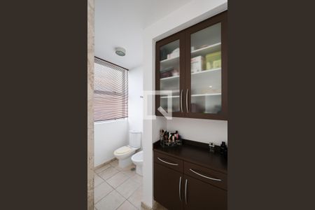 Lavabo 2 de apartamento à venda com 3 quartos, 299m² em Higienópolis, São Paulo