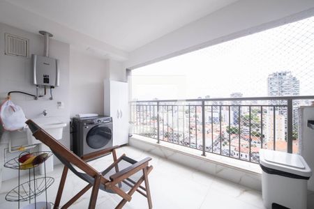 Varanda de apartamento à venda com 2 quartos, 68m² em Chácara Santo Antônio (Zona Sul), São Paulo