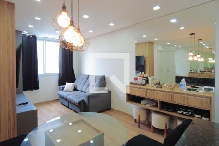 Sala de apartamento para alugar com 2 quartos, 43m² em Santo Amaro, São Paulo