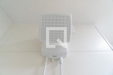 Banheiro da Suíte Detalhe de apartamento para alugar com 2 quartos, 42m² em Vila Guarani (zona Sul), São Paulo