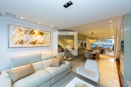 Sala de apartamento à venda com 3 quartos, 204m² em Funcionários, Belo Horizonte