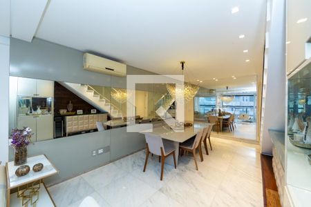 Sala de apartamento à venda com 3 quartos, 204m² em Funcionários, Belo Horizonte