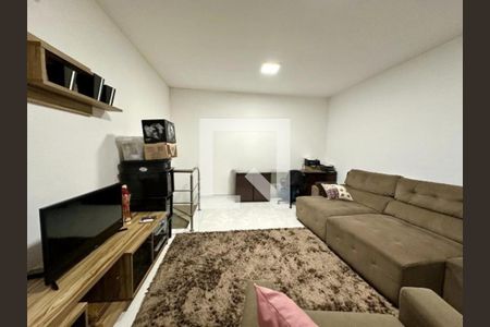 Foto 01 de casa de condomínio à venda com 3 quartos, 198m² em Swiss Park, Campinas