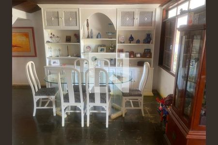 Casa à venda com 3 quartos, 270m² em Barra da Tijuca, Rio de Janeiro