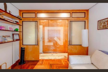 Apartamento à venda com 4 quartos, 228m² em Santa Cecilia, São Paulo