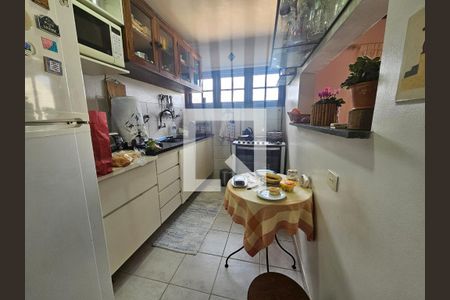 Casa à venda com 3 quartos, 340m² em Instituto de Previdencia, São Paulo