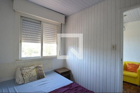 Quarto de apartamento à venda com 1 quarto, 28m² em Jardim Lindóia, Porto Alegre