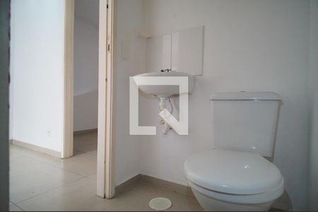 Lavabo de casa de condomínio para alugar com 2 quartos, 56m² em Canudos, Novo Hamburgo