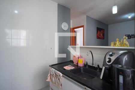 Cozinha de apartamento à venda com 2 quartos, 48m² em Morro Santana, Porto Alegre