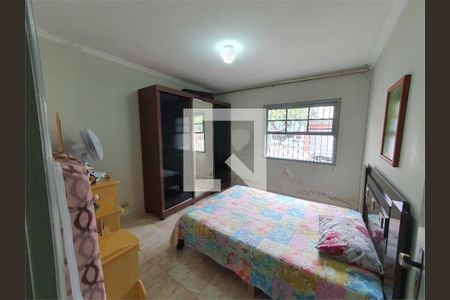 Casa à venda com 3 quartos, 400m² em Vila Ré, São Paulo