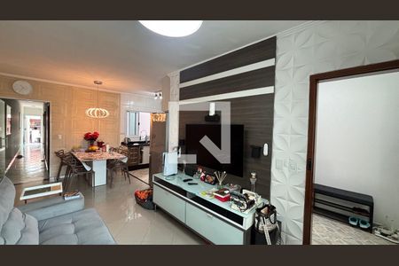 Sala-Casa 1 de casa à venda com 4 quartos, 202m² em Parque das Nações, Santo André