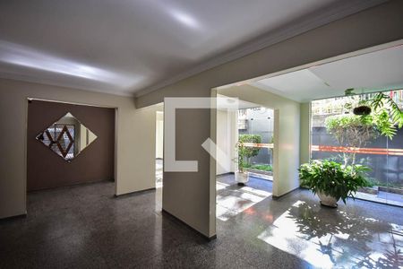 Hall Social de apartamento à venda com 2 quartos, 55m² em Jardim Umarizal, São Paulo