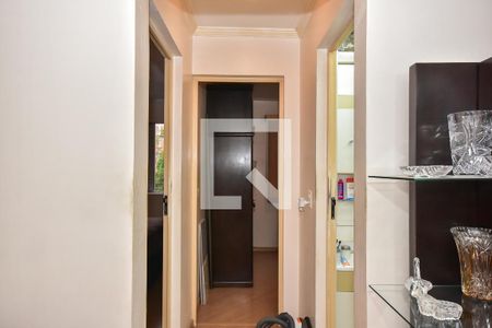 Corredor de apartamento à venda com 2 quartos, 55m² em Jardim Umarizal, São Paulo