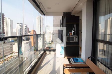 Varanda de apartamento à venda com 1 quarto, 37m² em Pinheiros, São Paulo