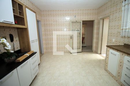 Cozinha de apartamento para alugar com 2 quartos, 90m² em Irajá, Rio de Janeiro