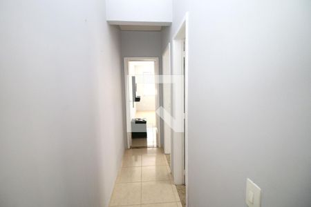 Sala - Corredor de apartamento para alugar com 2 quartos, 90m² em Irajá, Rio de Janeiro
