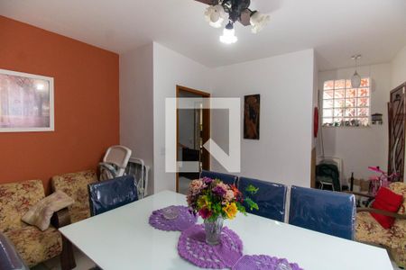 Sala de casa à venda com 4 quartos, 258m² em Santa Rosa, Niterói