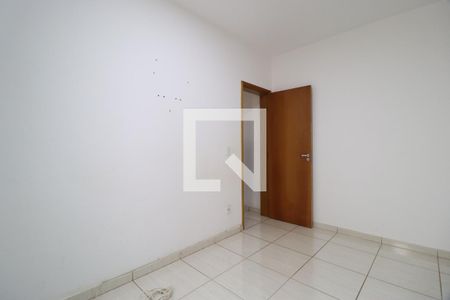 Quarto 2 de apartamento para alugar com 2 quartos, 51m² em Jardim Espanha, Uberlândia