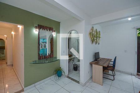 Sala de casa para alugar com 2 quartos, 100m² em Interlagos, São Paulo