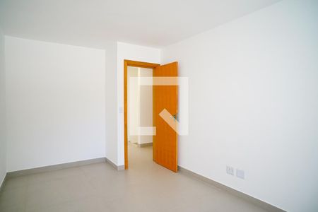 Quarto 2 de casa à venda com 3 quartos, 130m² em Piratininga, Niterói