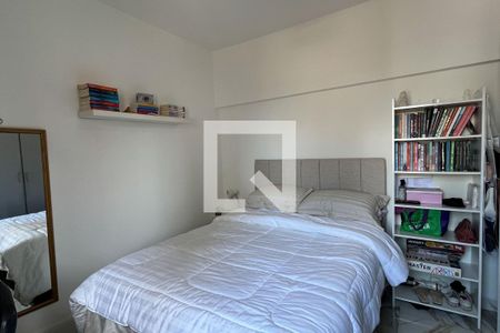 Quarto 1 de apartamento para alugar com 3 quartos, 263m² em Ponta da Praia, Santos