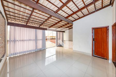 Sala 2 de casa à venda com 4 quartos, 371m² em Caiçaras, Belo Horizonte