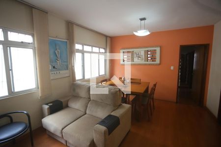 Sala de apartamento à venda com 3 quartos, 120m² em João Pinheiro, Belo Horizonte